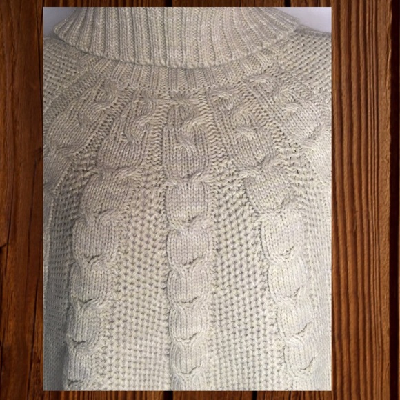 Poncho with sleeves. Size 10 or small 12. High rolled ribbed neck - Picture 6 of 7